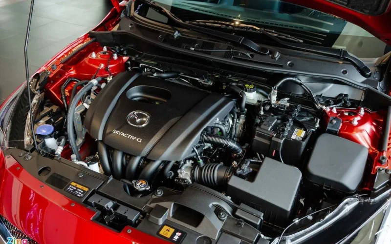 2020_Mazda2_Zing_58_