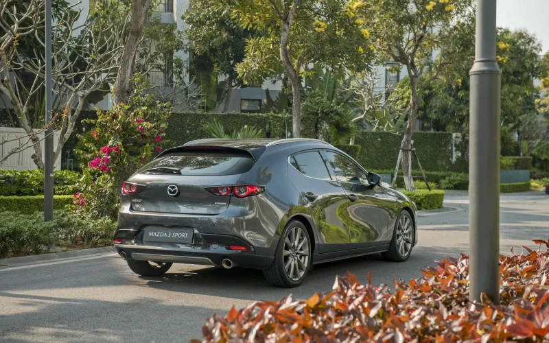 Mazda3_Sivel_Ngoai_that_8